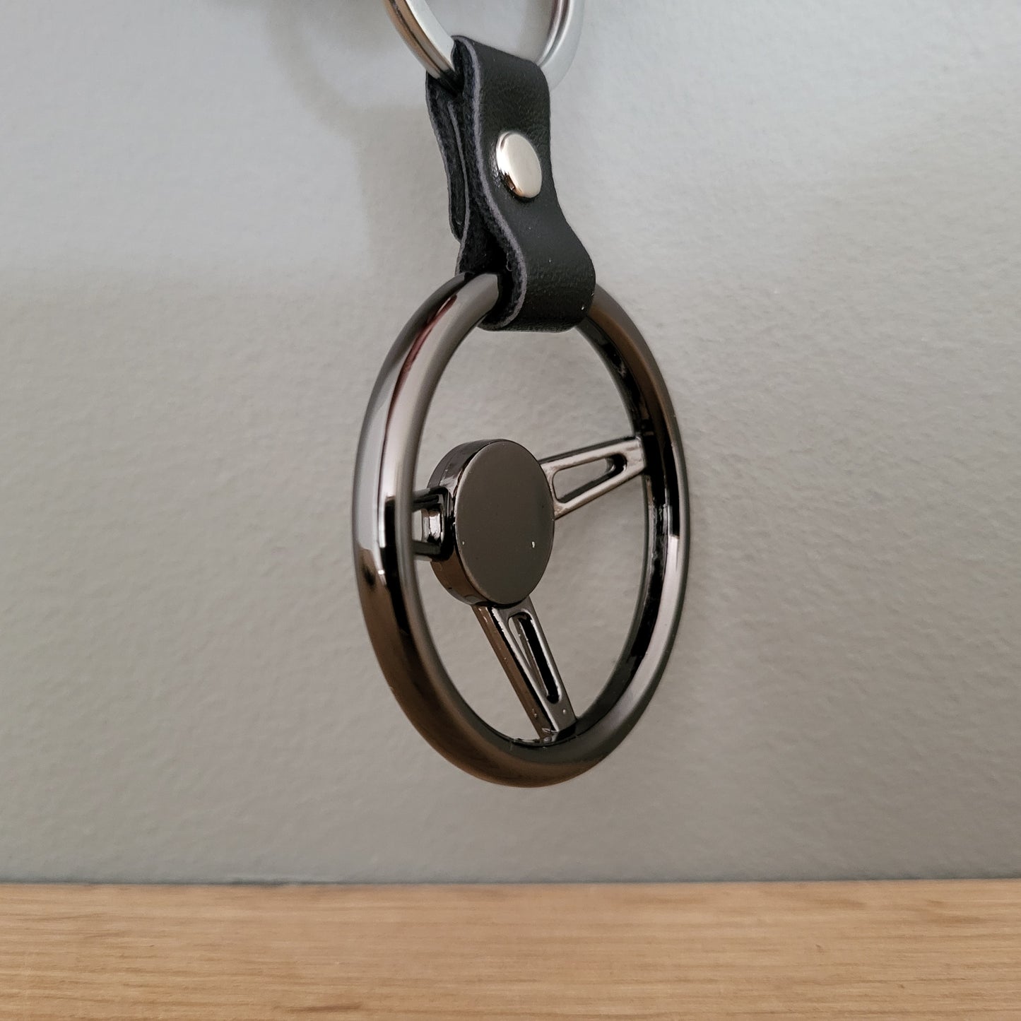Carrera steering wheel keychain
