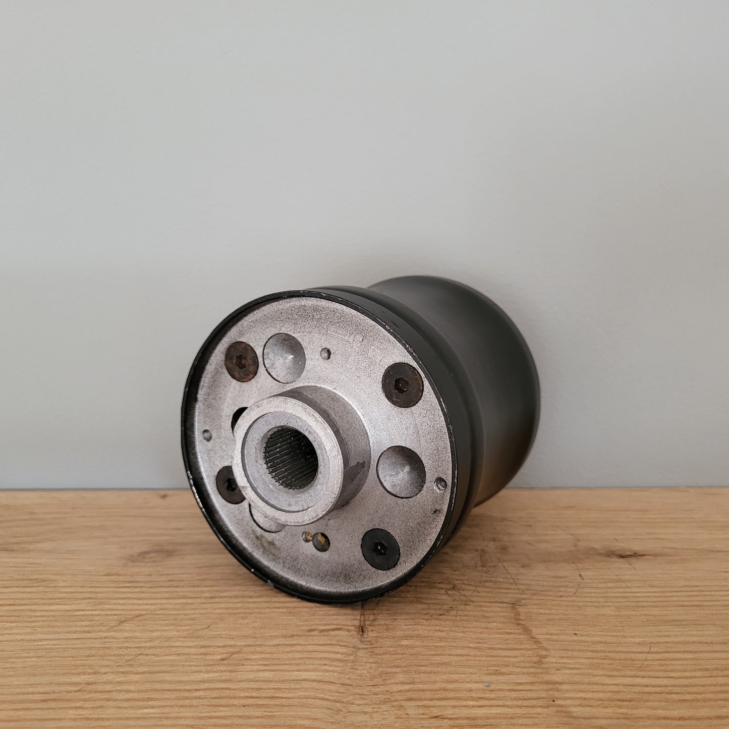 Raid steering wheel hub adapter '80s
