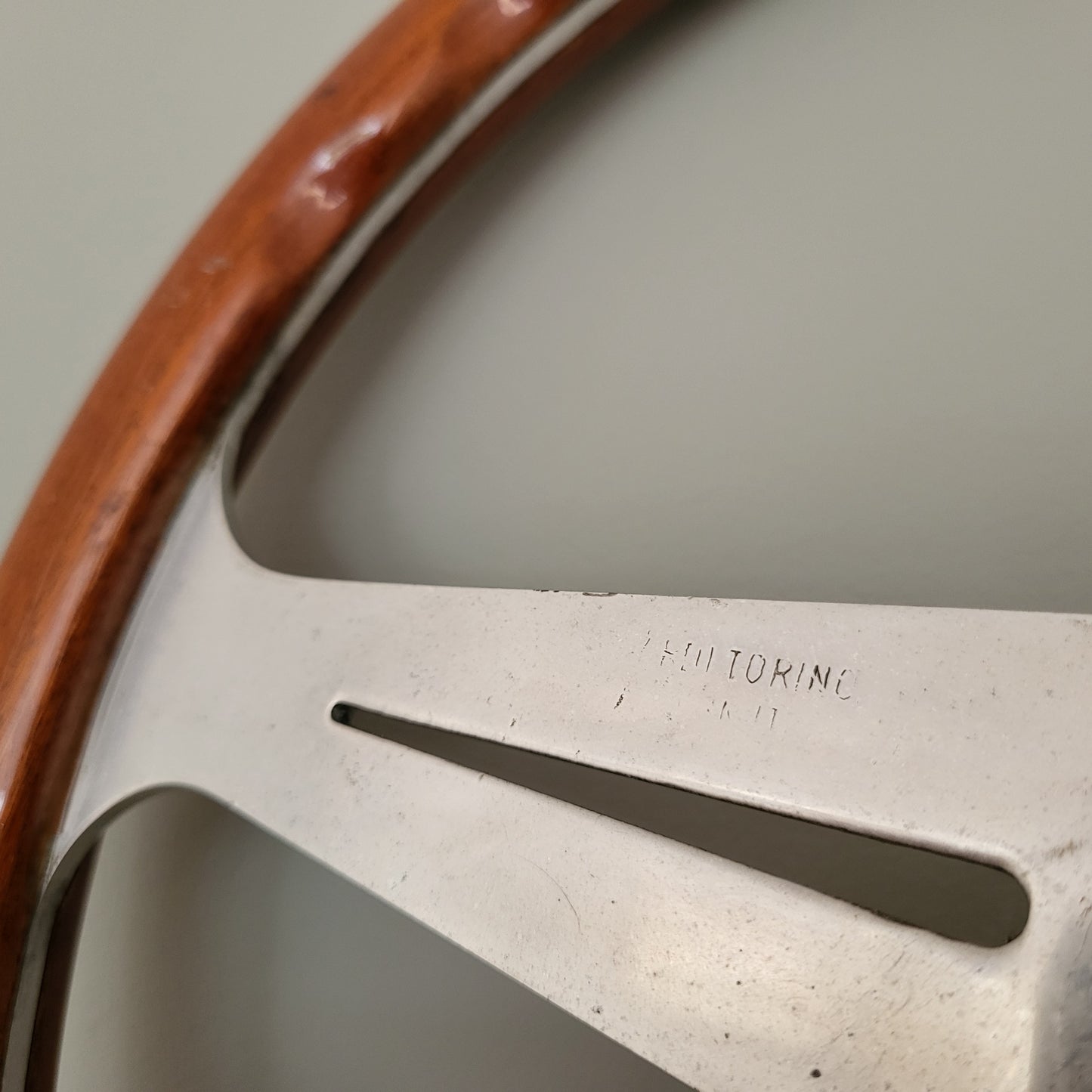Nardi Classic mahogany wood steering wheel (1977)