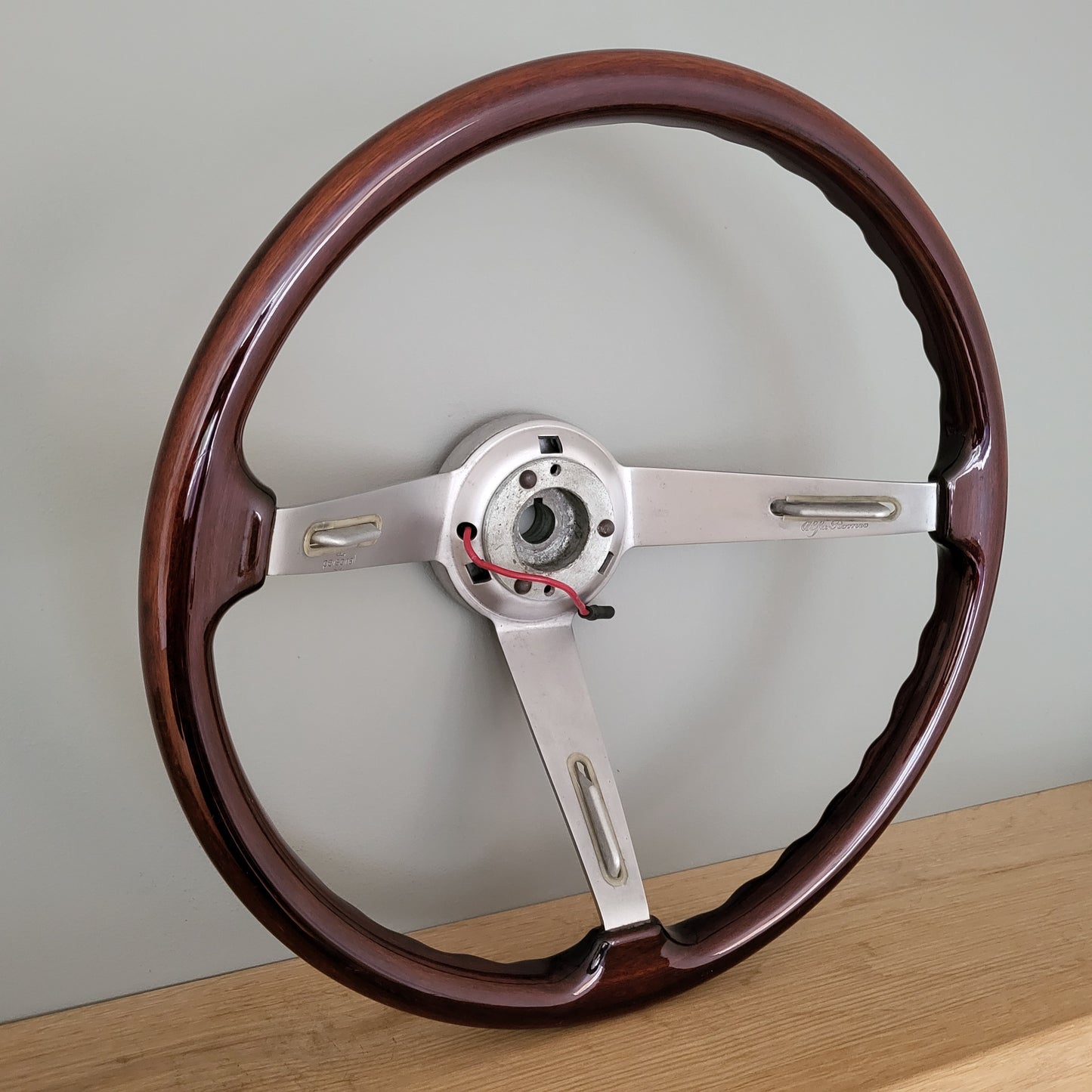 Alfa Romeo Giulia / GT Junior / GTV / Spider Personal Nardi wooden steering wheel (1974)