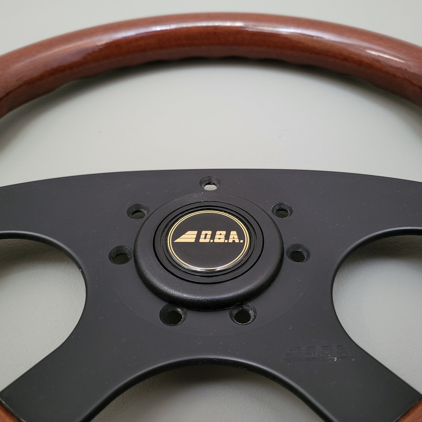 O.B.A. wooden steering wheel (1989) -NOS-
