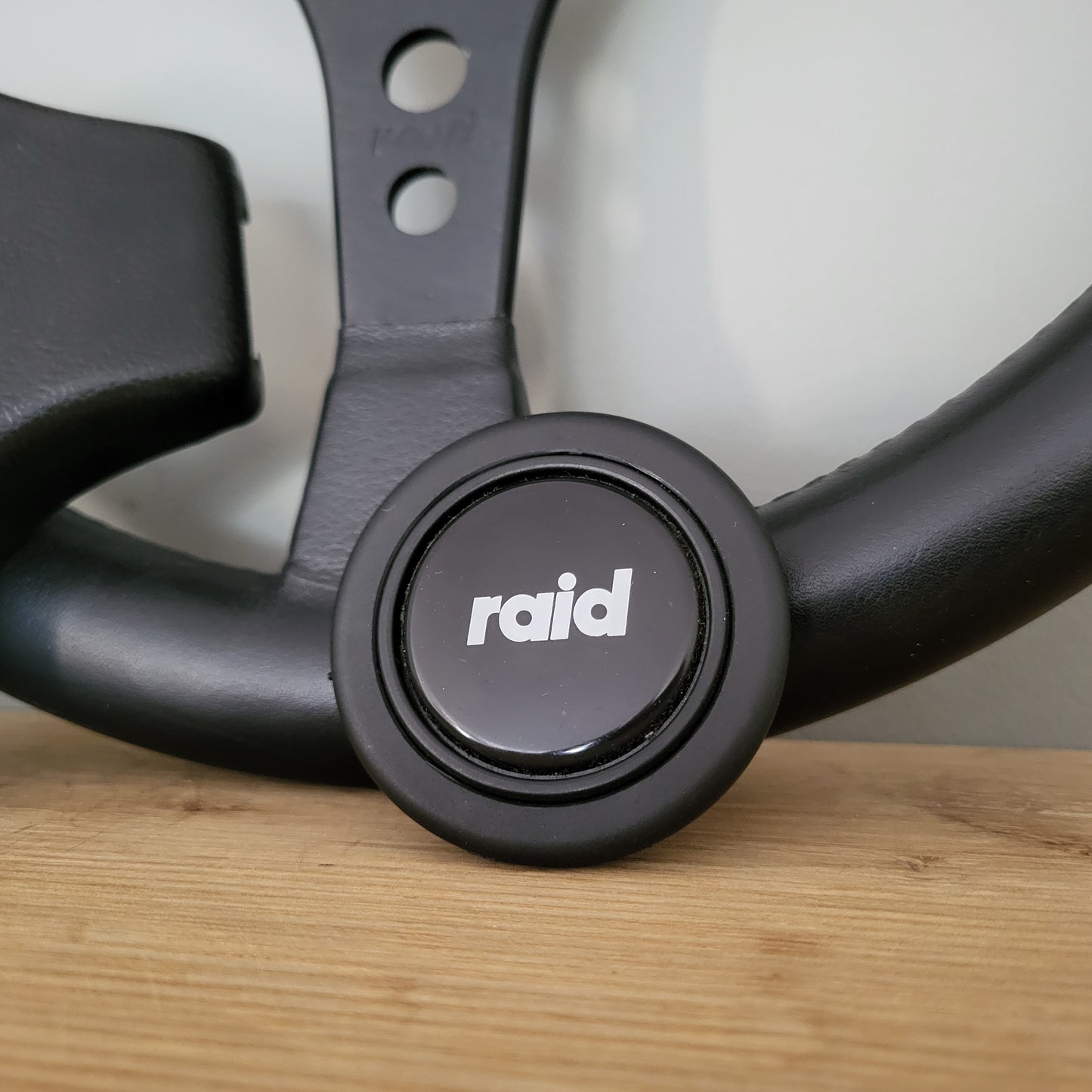 Raid 1 KBA7006 leather steering wheel Porsche 911 (1992) -NOS-