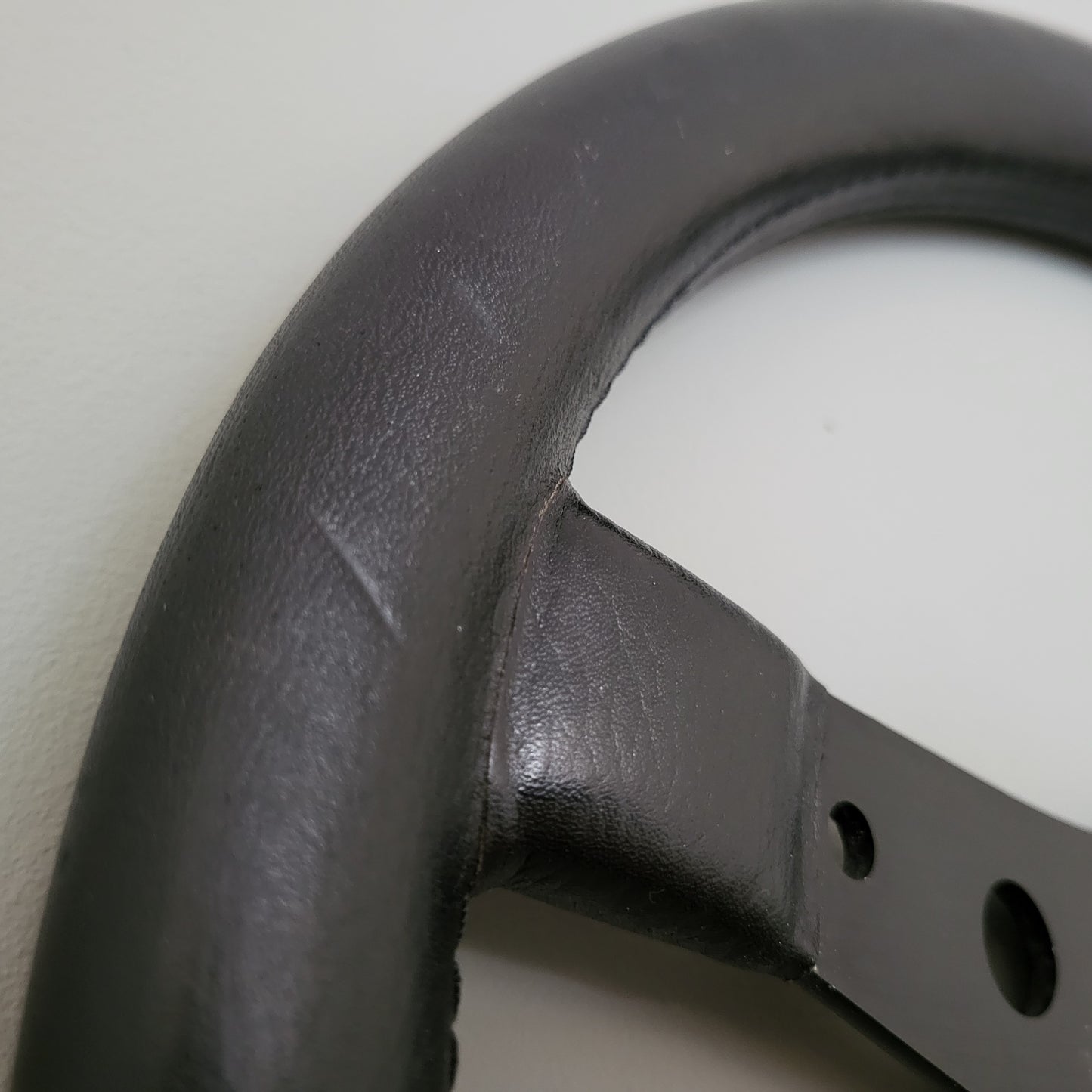 Luisi classic leather steering wheel (1984)