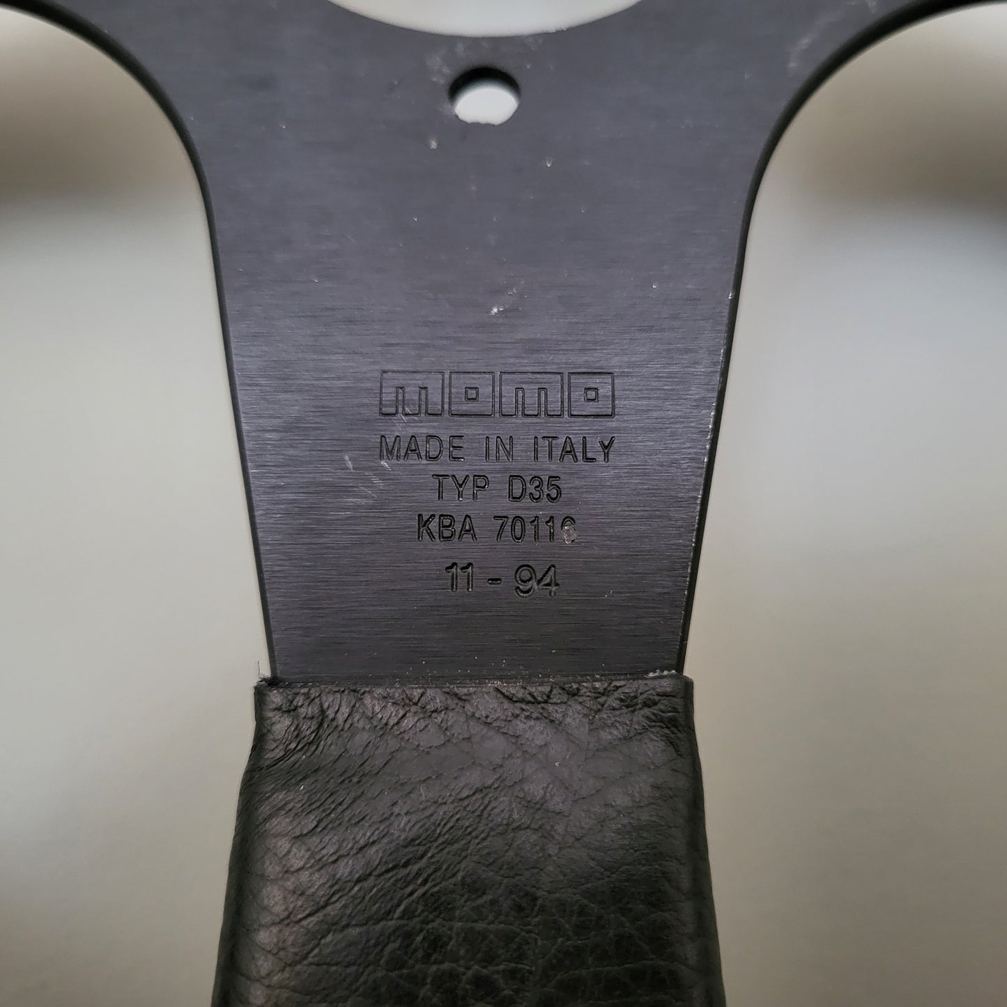 Momo TYP D35 classic leather steering wheel (1994) -NOS-