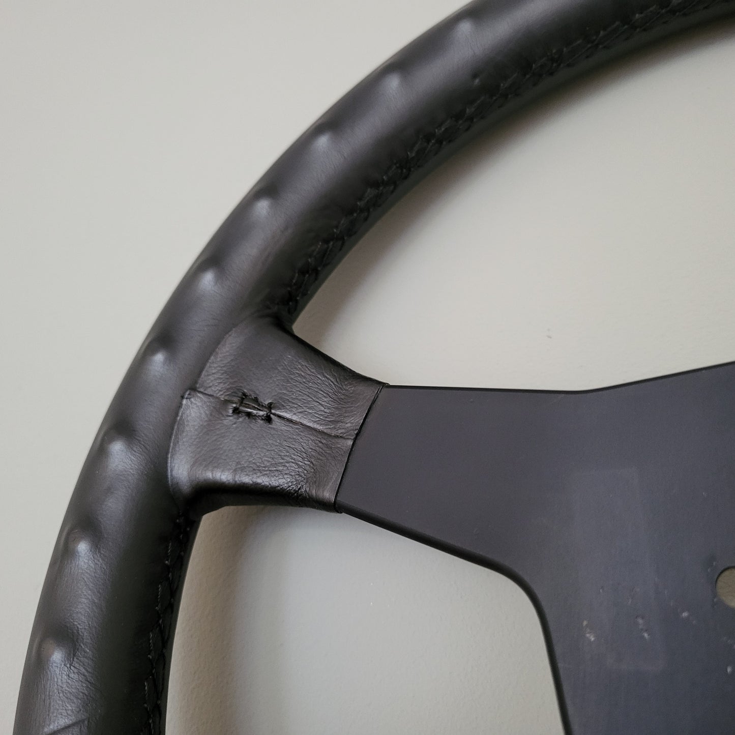 Raid TURBO KBA70026 leather steering wheel (1980s)
