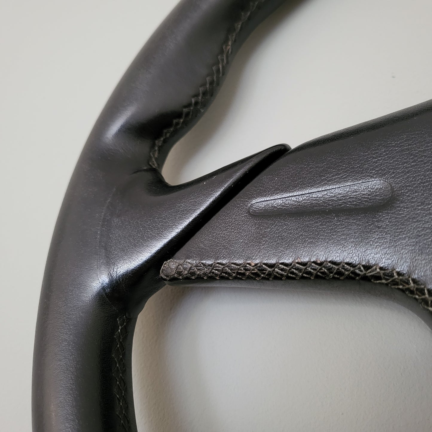 Nardi Gara Z3 leather steering wheel (1992)