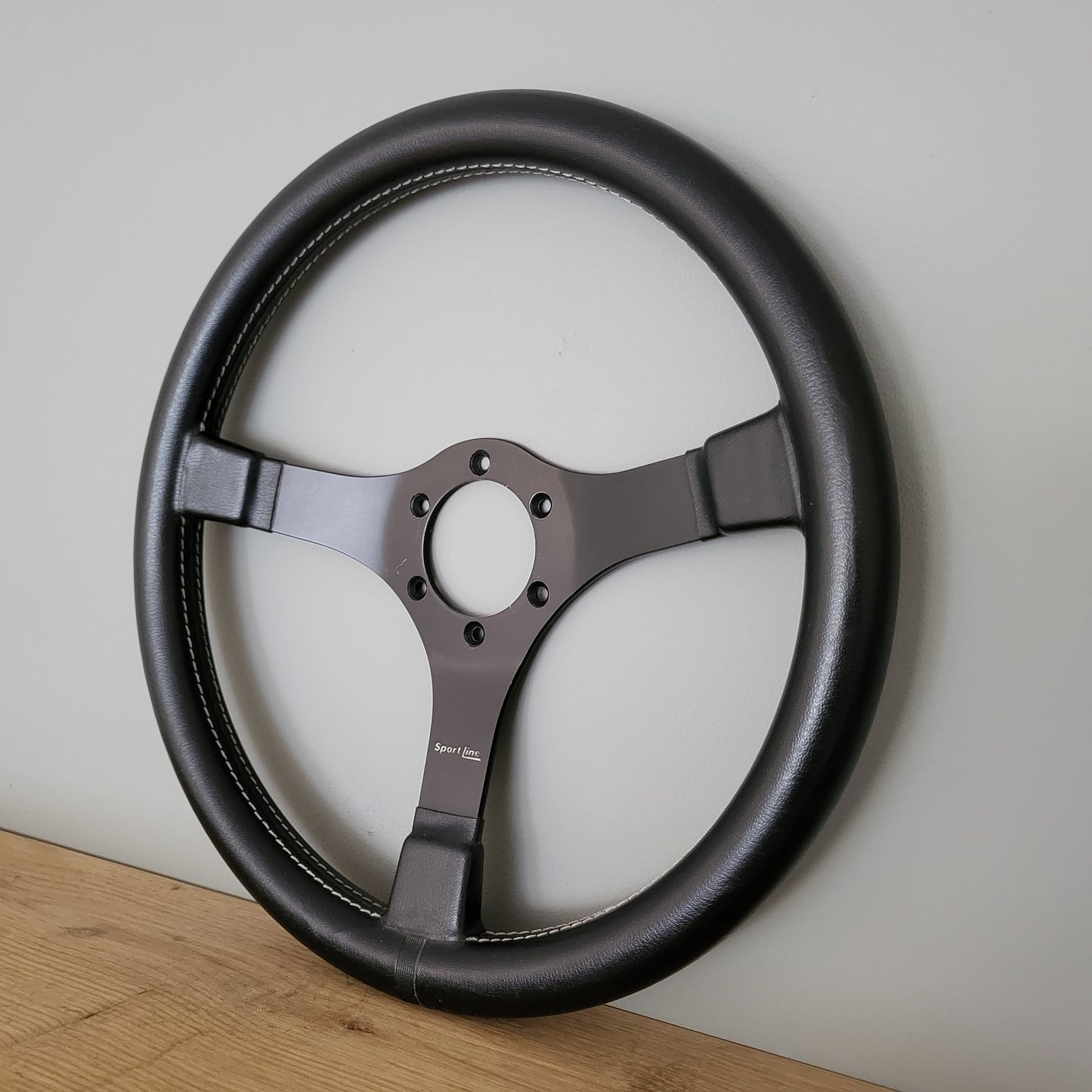 Sport Line classic leather steering wheel (1980s)