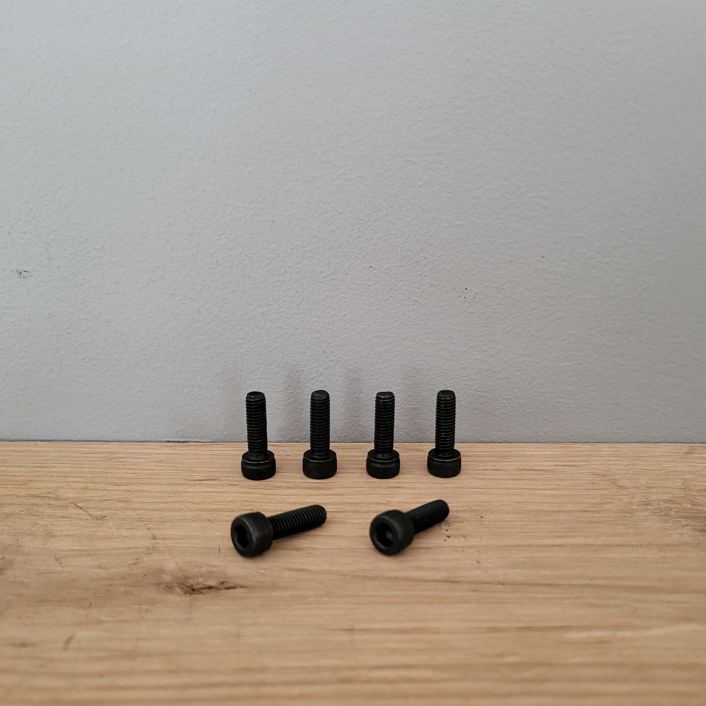 Steering wheel fixing screws (set of 6) Hex Socket Cap