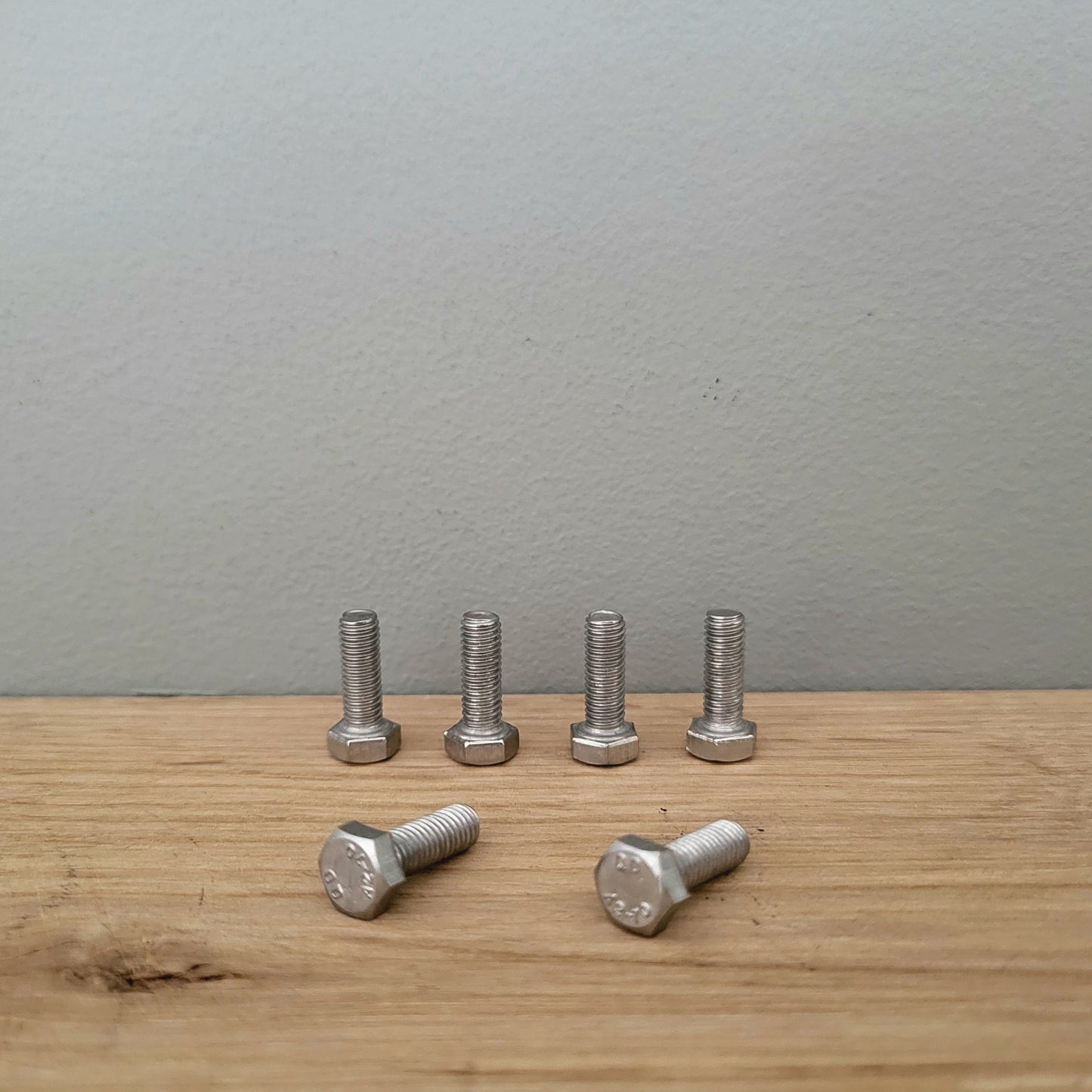 Steering wheel fixing screws (set of 6) Hex Inox