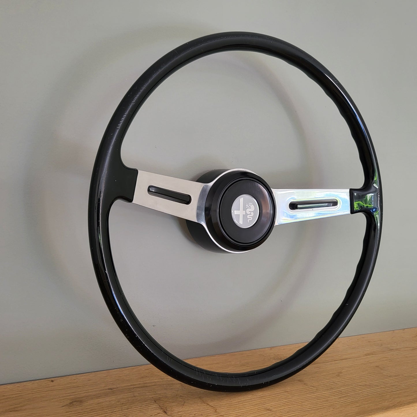 Alfa Romeo GT Junior scalino steering wheel (1968)