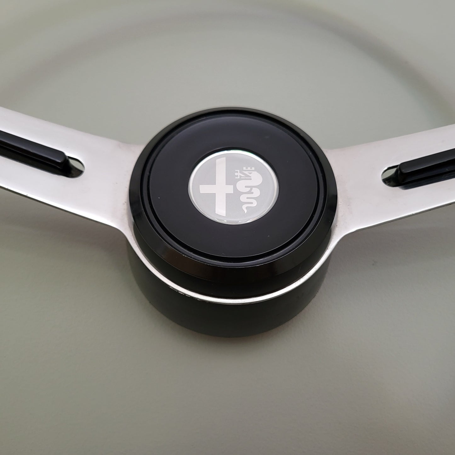 Alfa Romeo GT Junior scalino steering wheel (1968)
