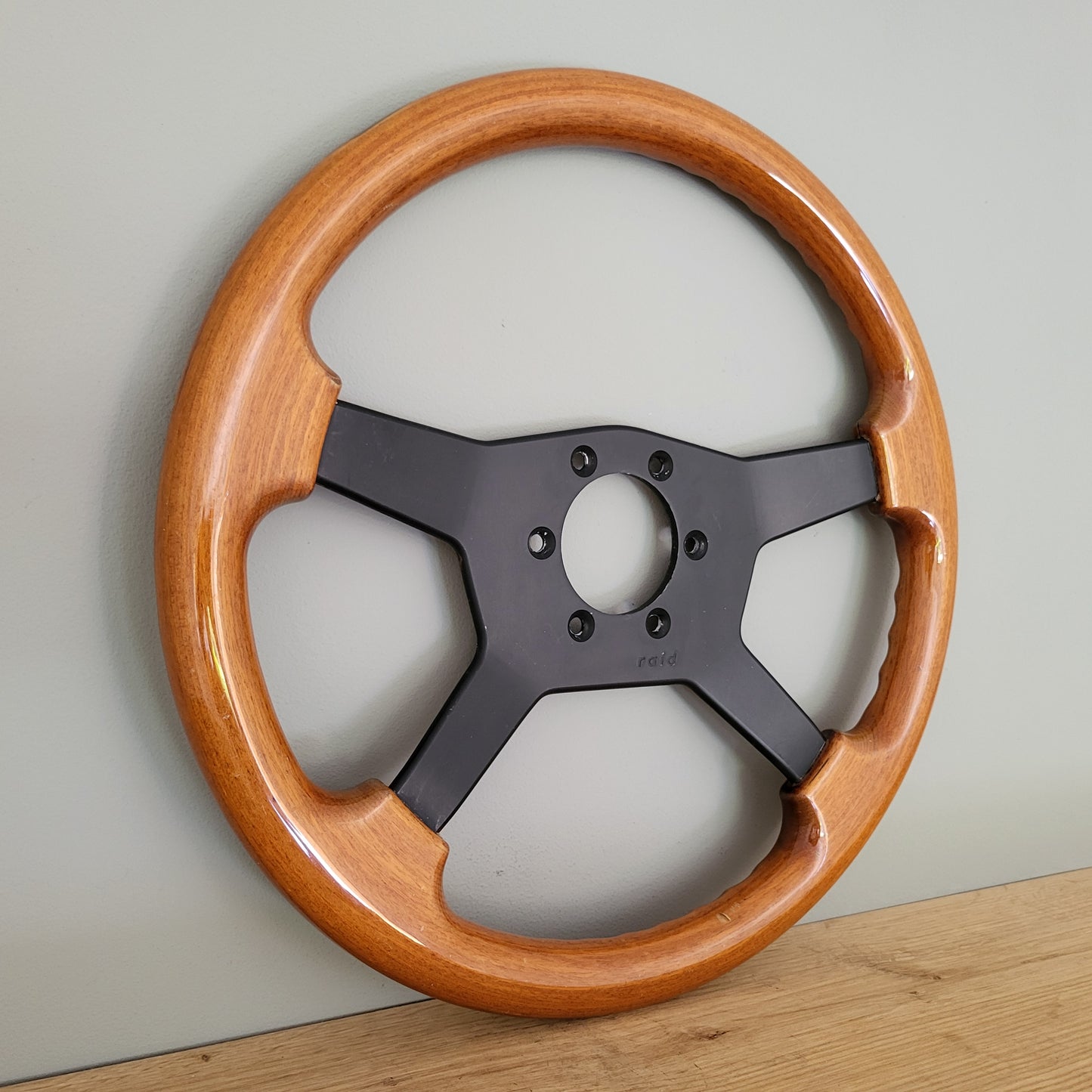 Raid 4D KBA 70075 wooden steering wheel (1990s)