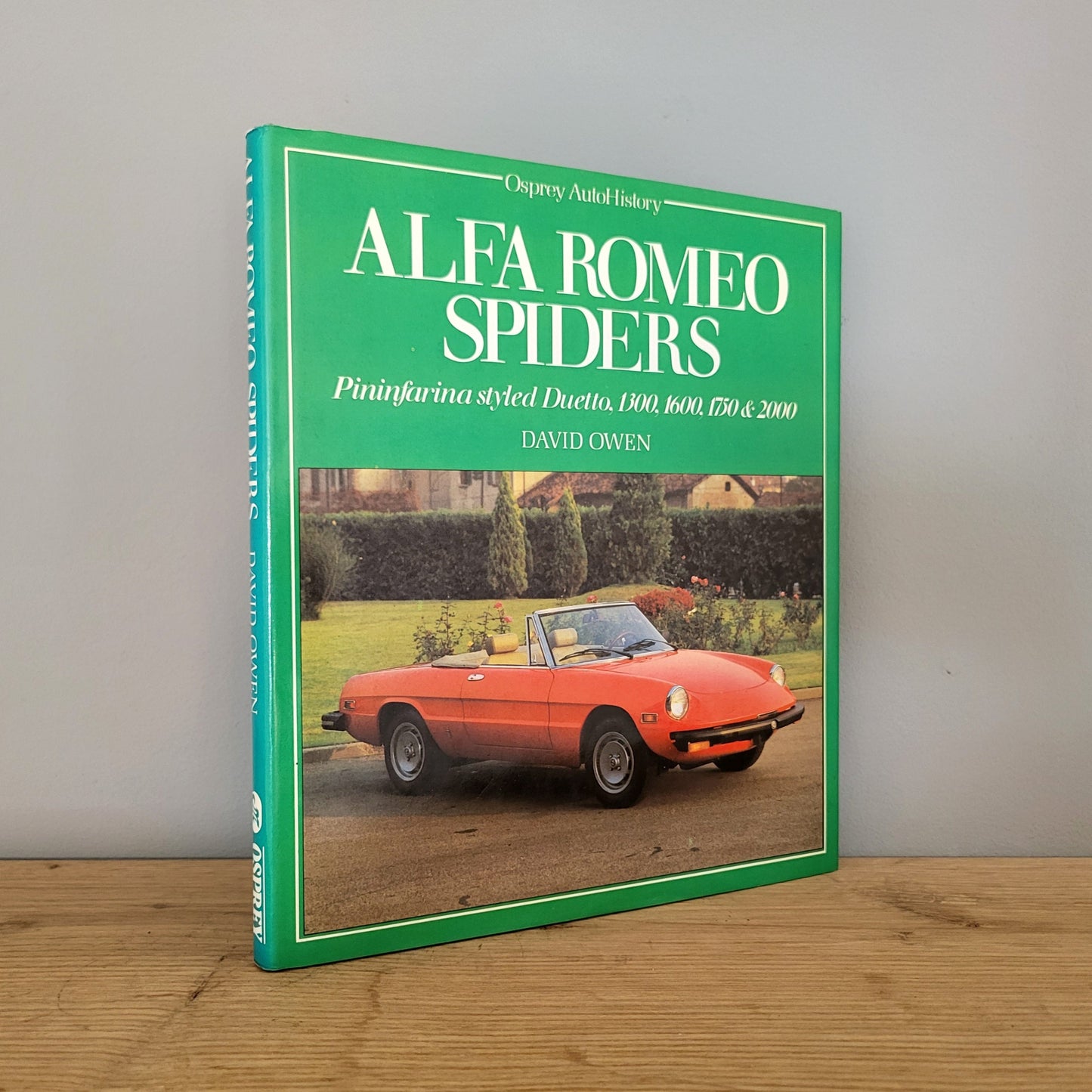 Alfa Romeo Spiders - David Owen
