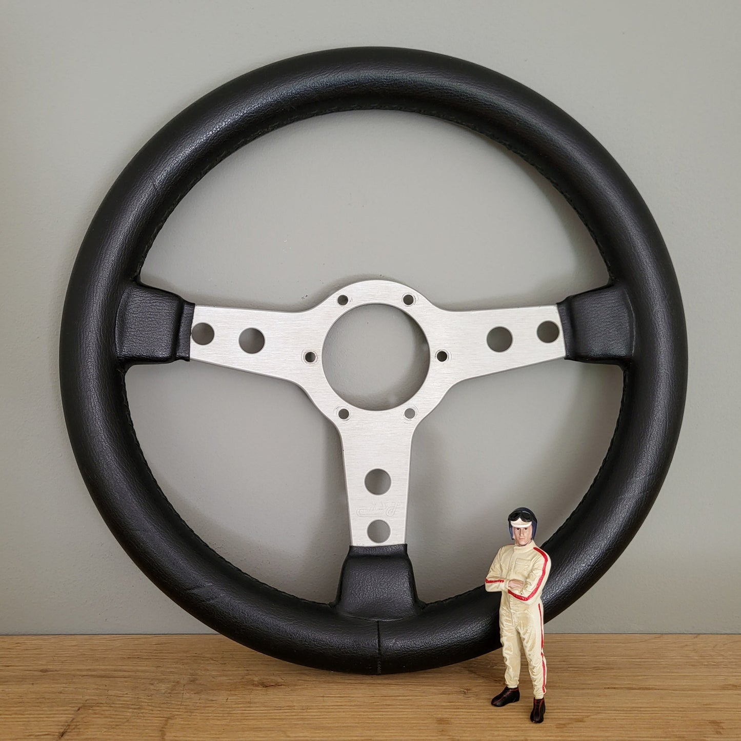 Cisa classic leather steering wheel (1980s)