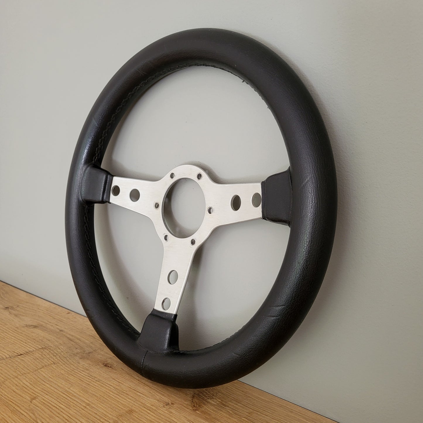 Cisa classic leather steering wheel (1980s)
