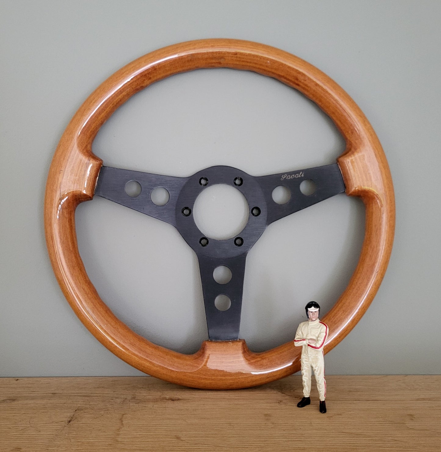 Savali special edition wooden steering wheel (1990)