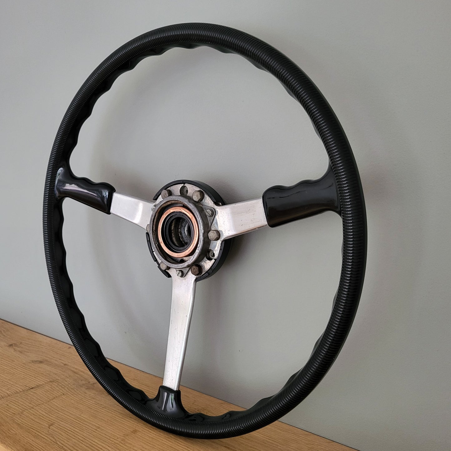 Fiat 1200/1500 Pininfarina Cabriolet steering wheel (1959)