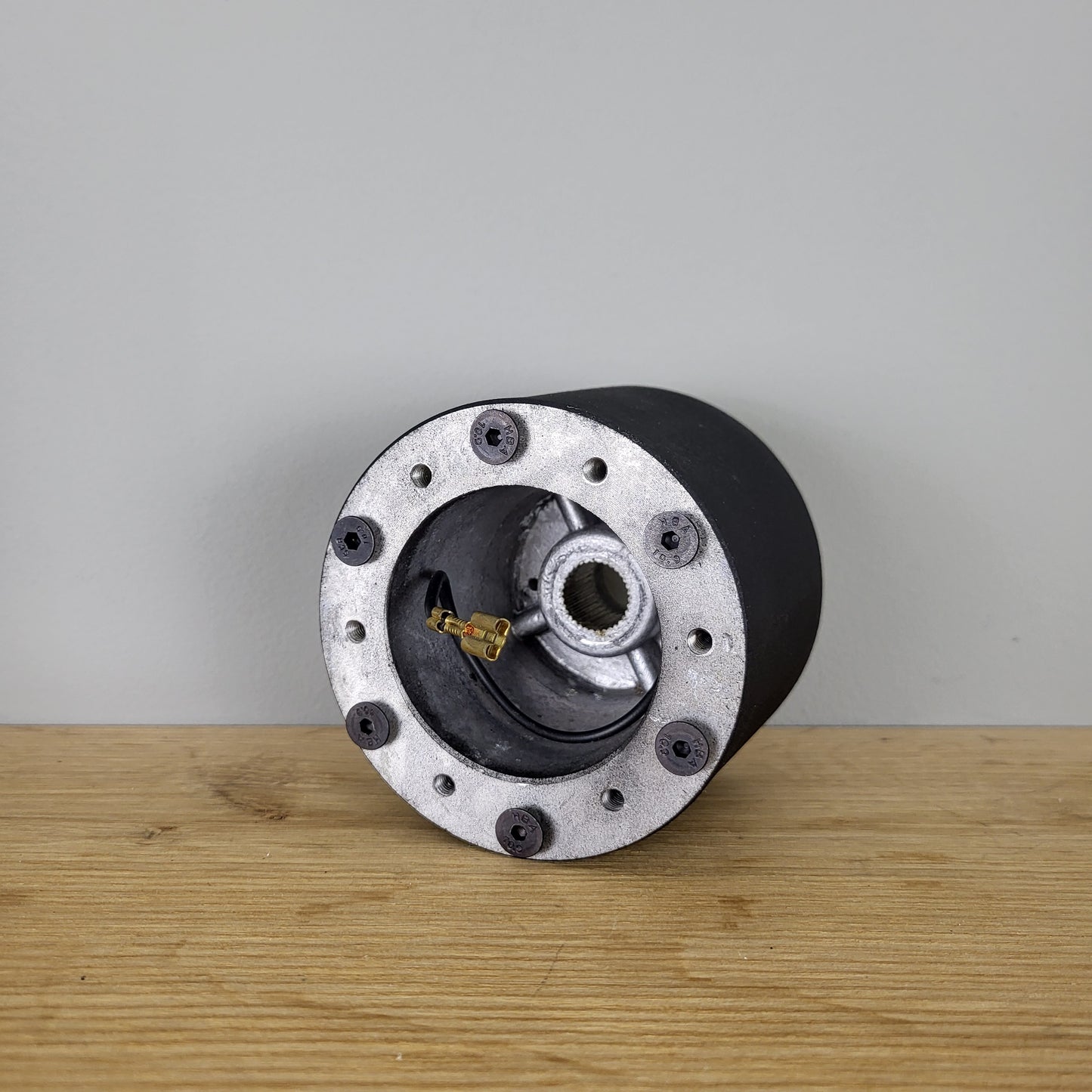 Steering wheel hub adapter 15 mm Ø - multi PCD