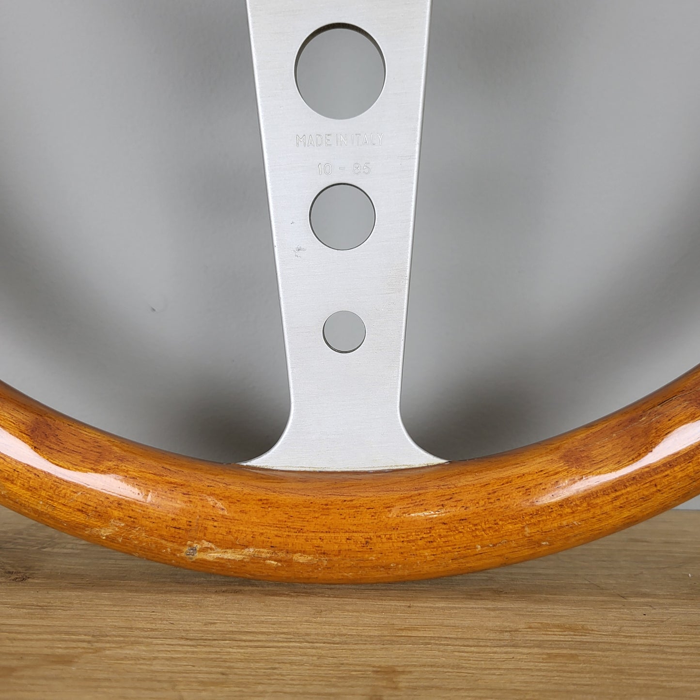 Momo Indy wooden steering wheel (1985)