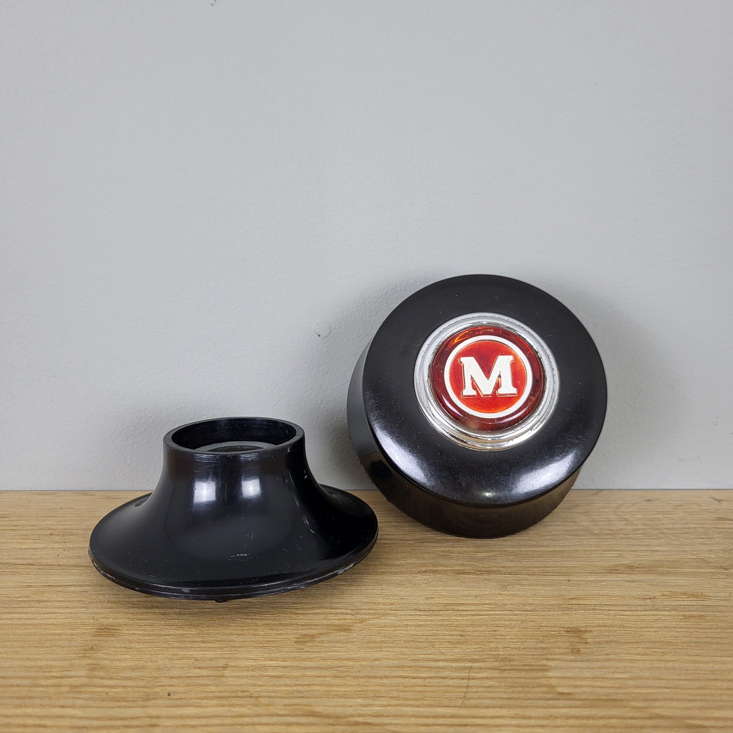 Morris steering wheel hub & horn push
