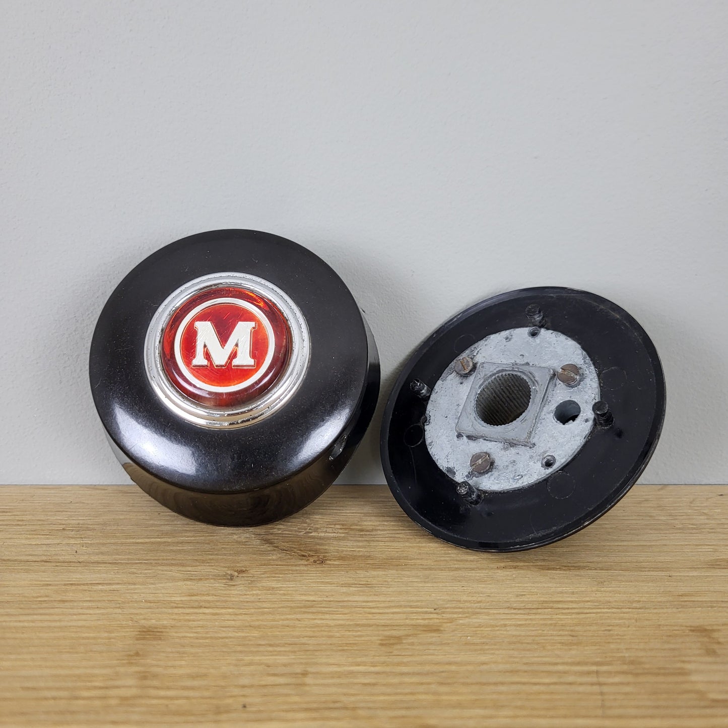 Morris steering wheel hub & horn push