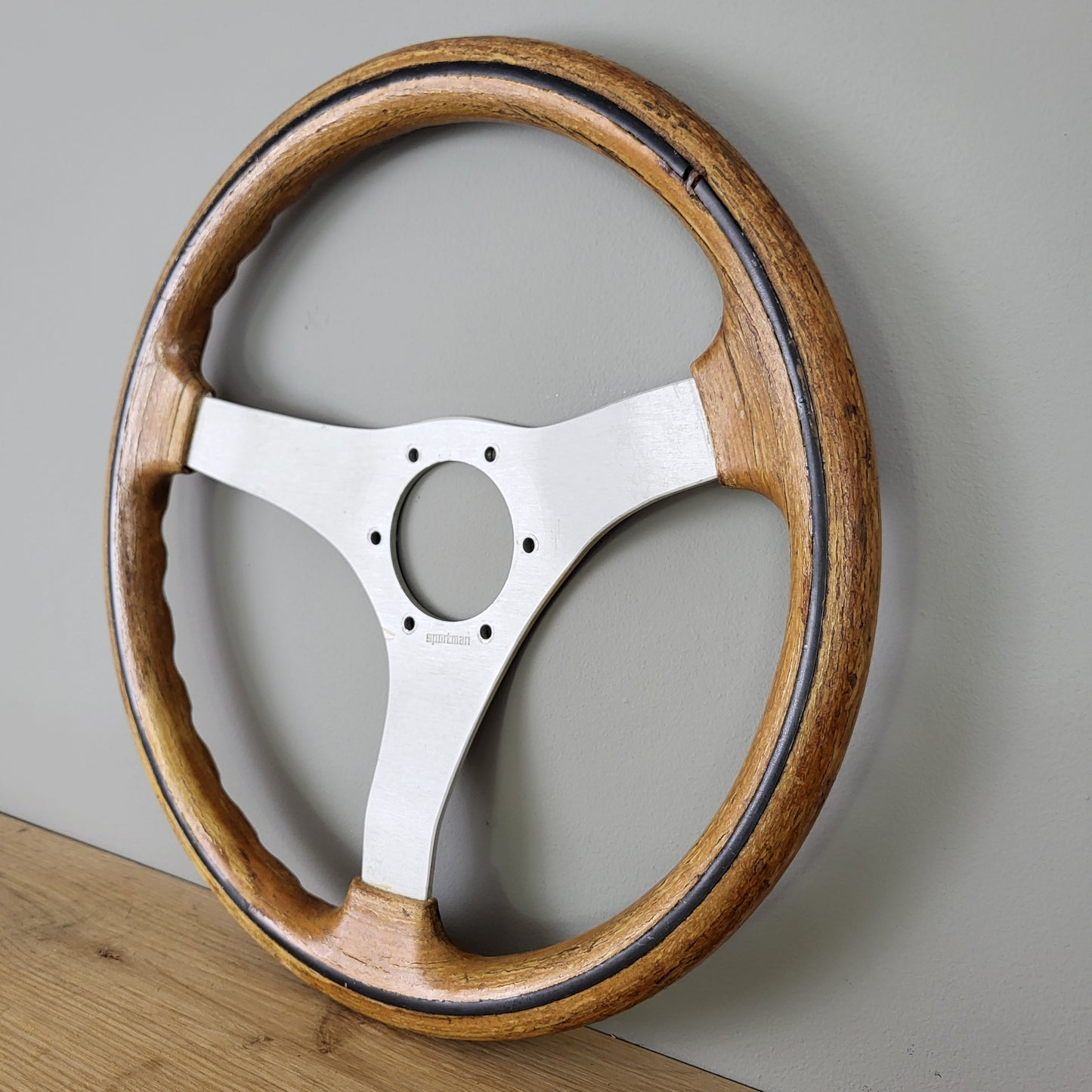 Sportman Italy wooden steering wheel (resto project)