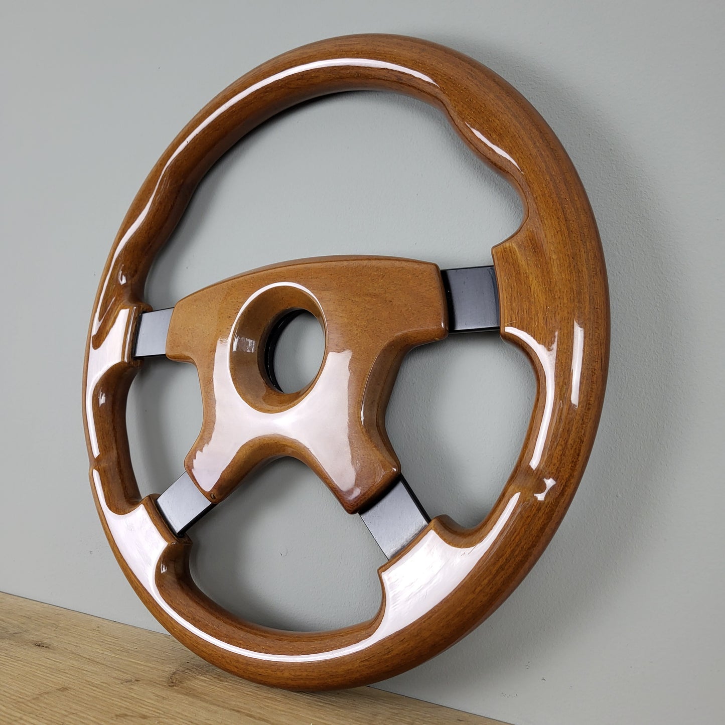 Sport Line Italy wooden steering wheel (1990s)