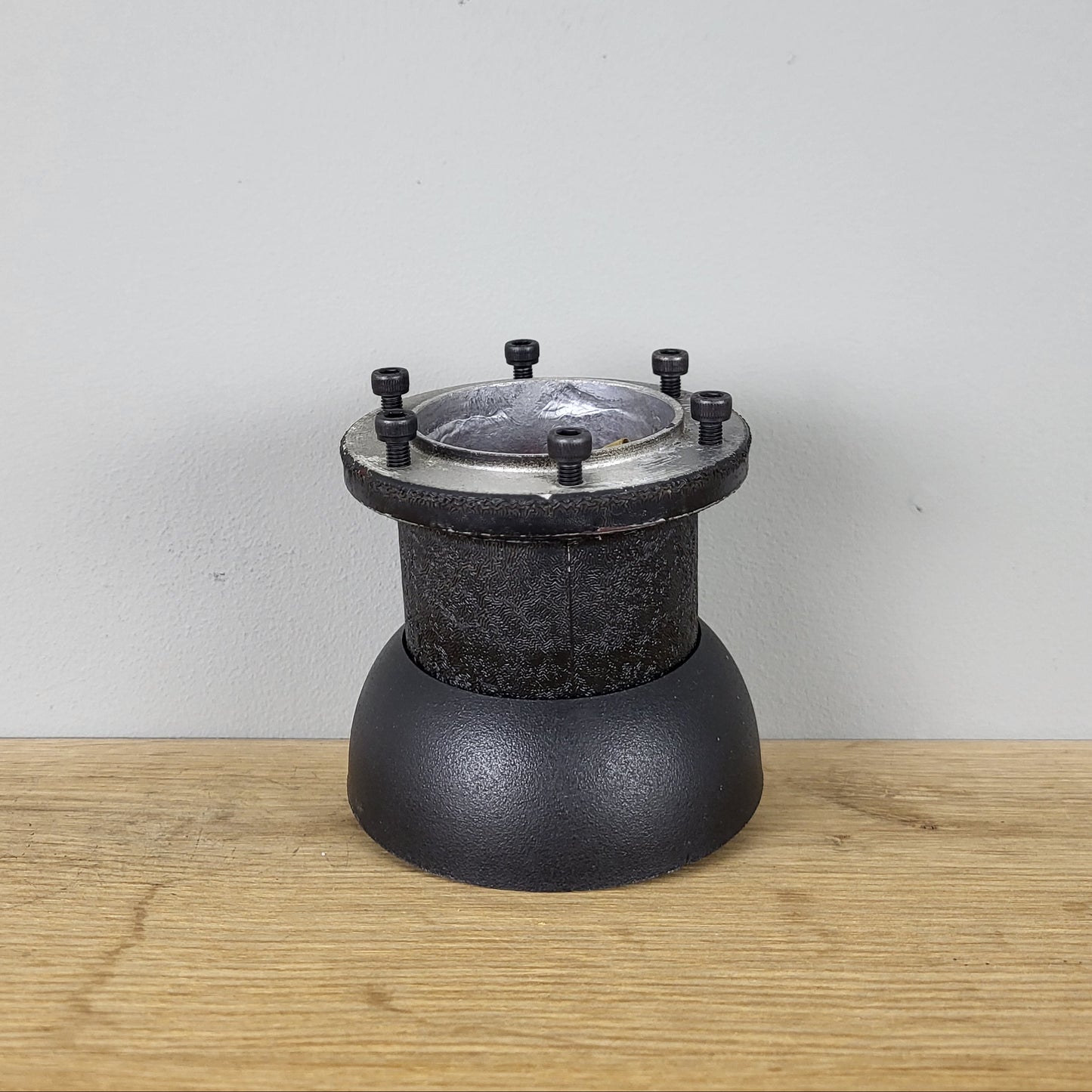 G.M. E17-7 steering wheel hub adapter