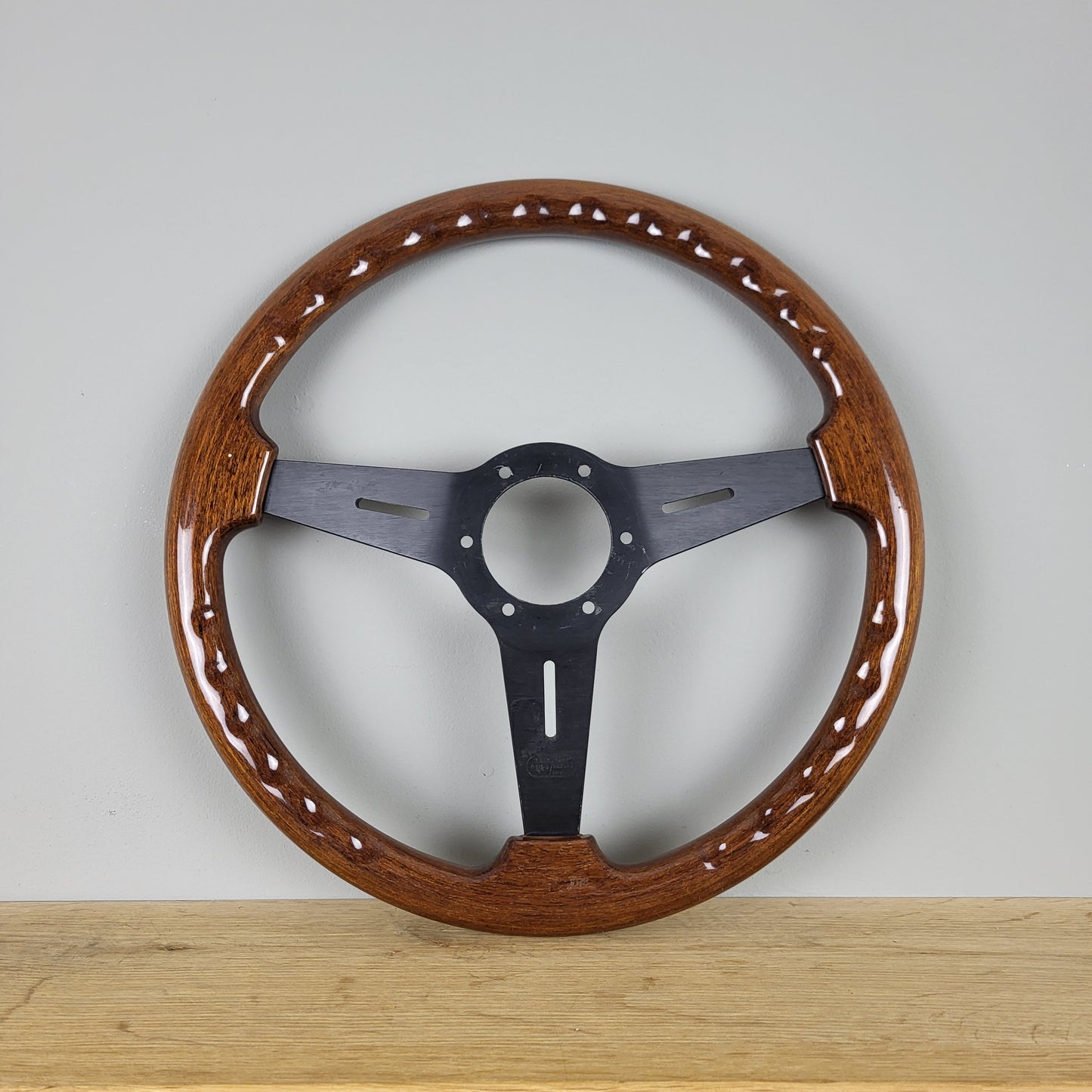Luisi Classico wooden steering wheel (1990)