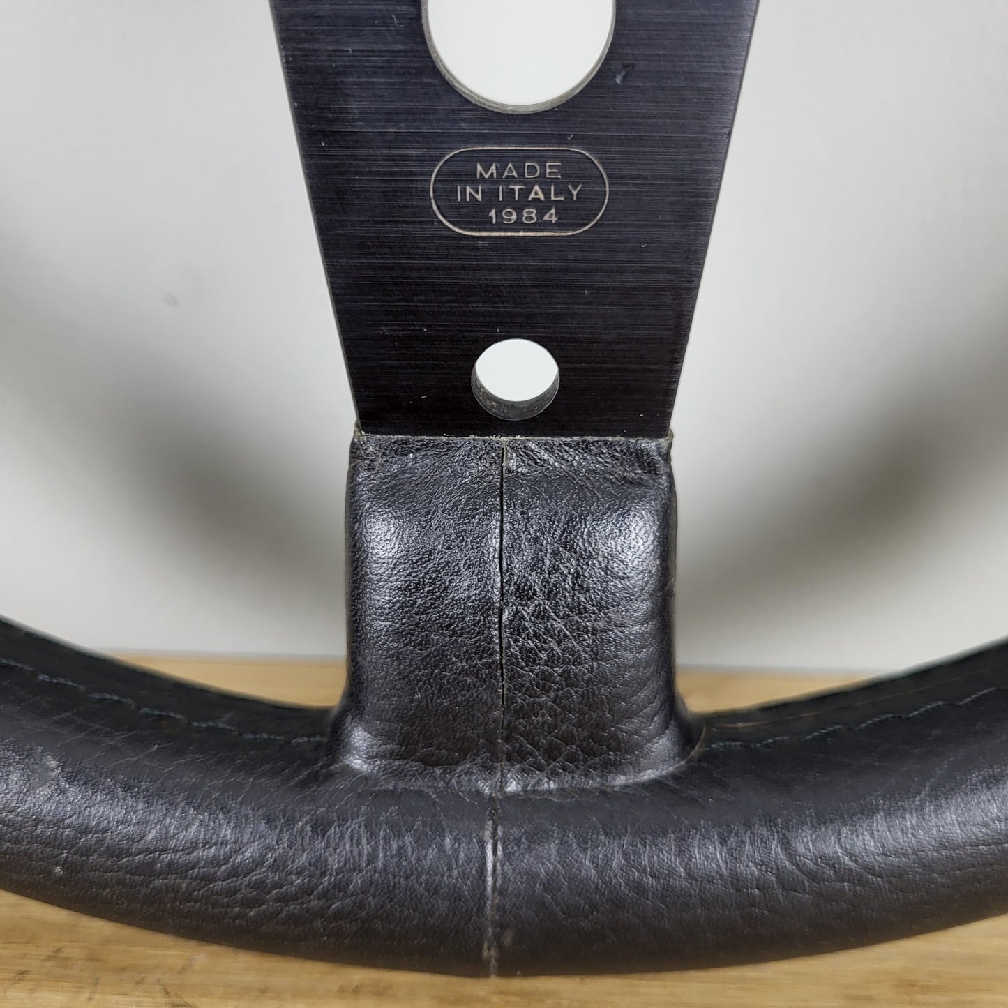 Luisi Classico leather steering wheel (1984)