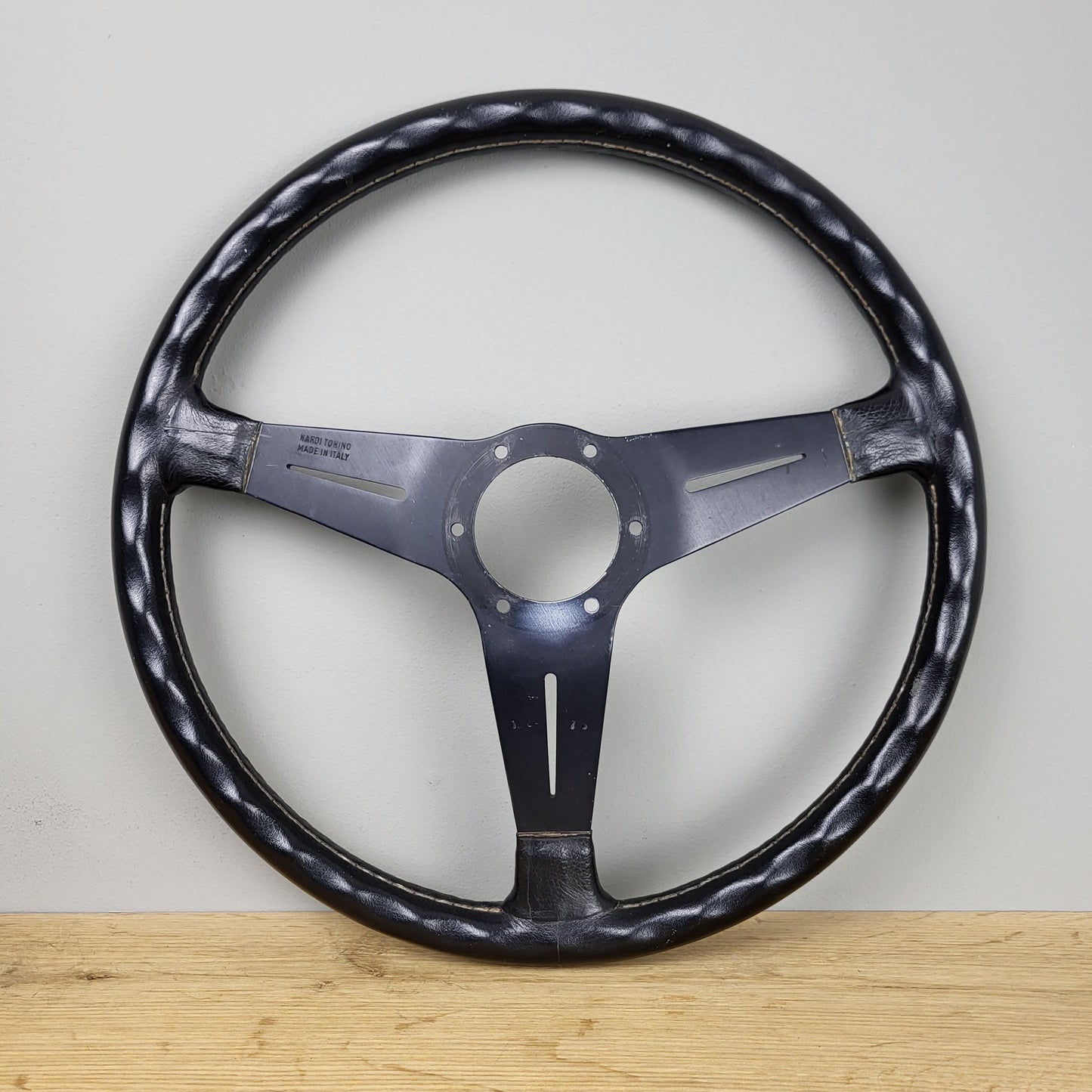 Nardi Classic leather steering wheel (1975)