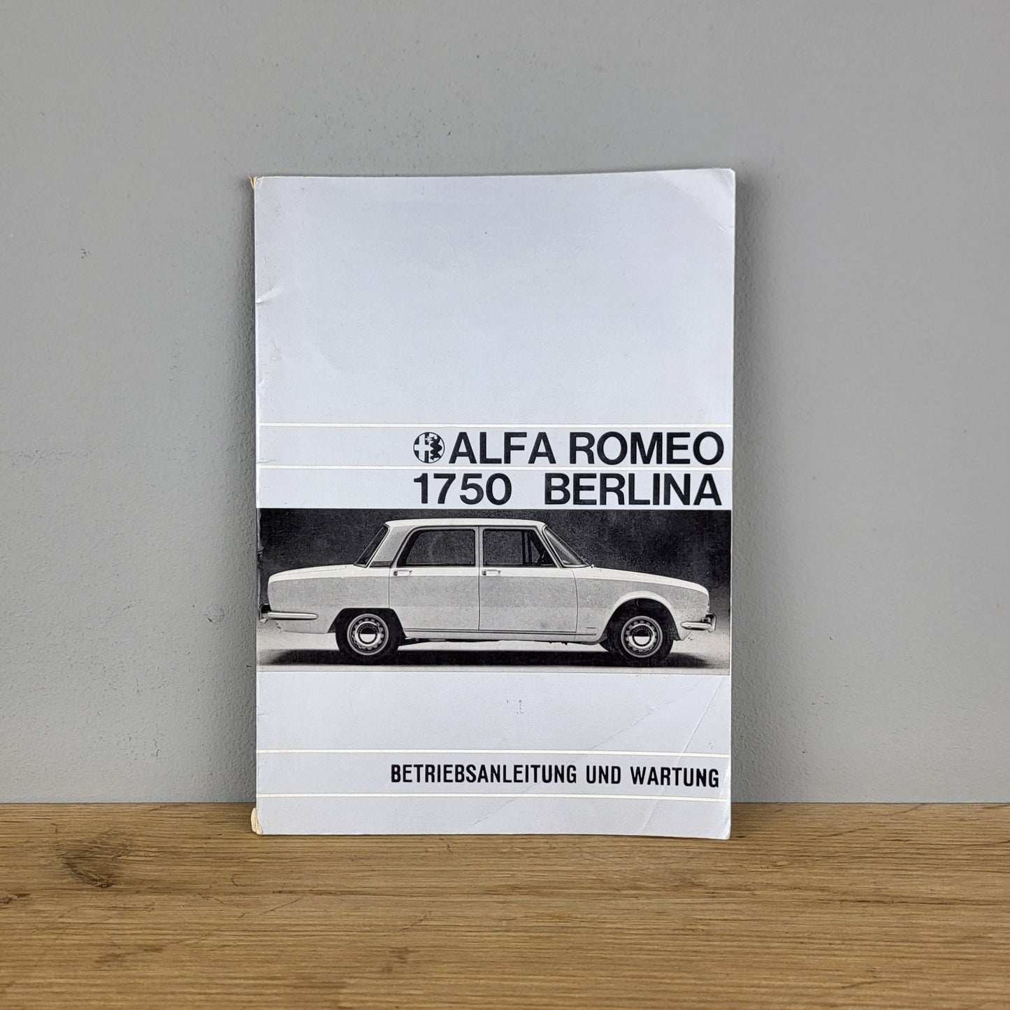 Alfa Romeo 1750 Berlina instruction book (1970)