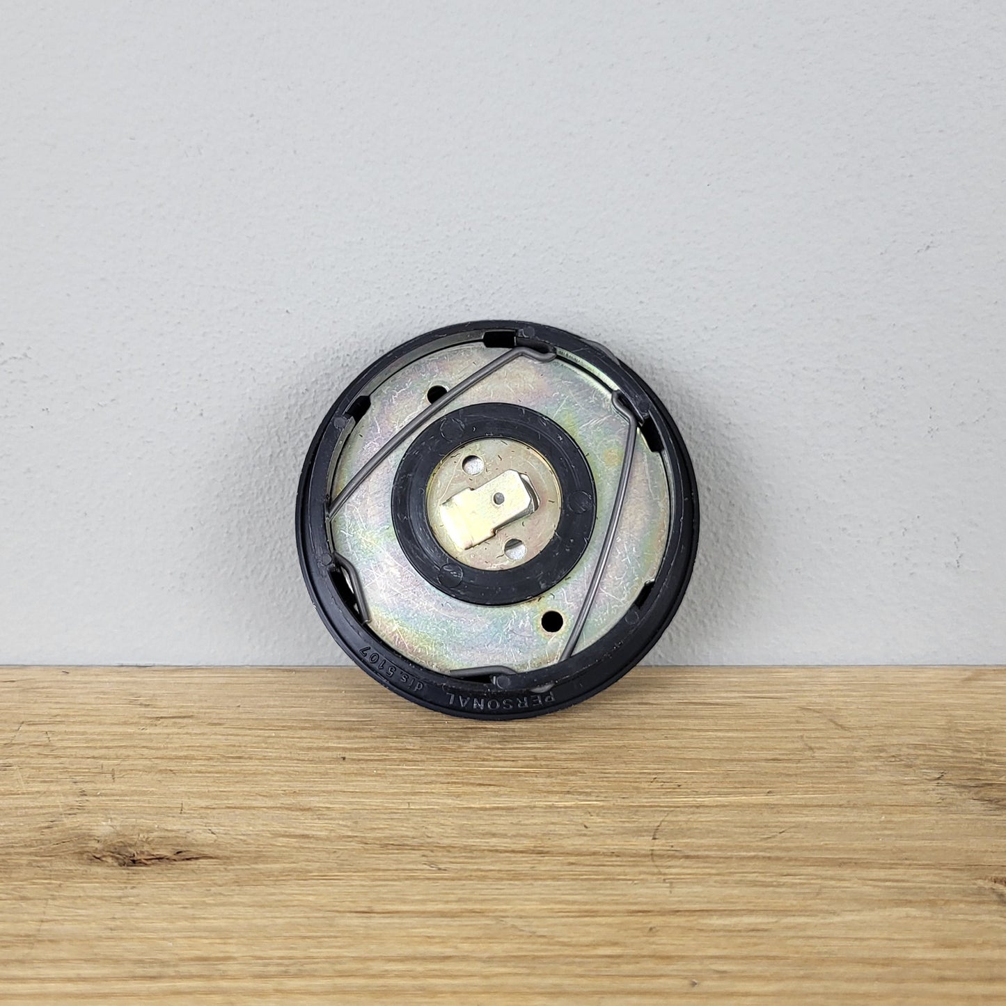 Datsun horn push button Nardi-Personal (NOS)