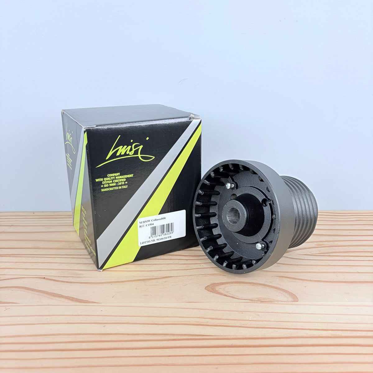 BMW E28 steering wheel hub adapter Luisi C1504 (NEW)