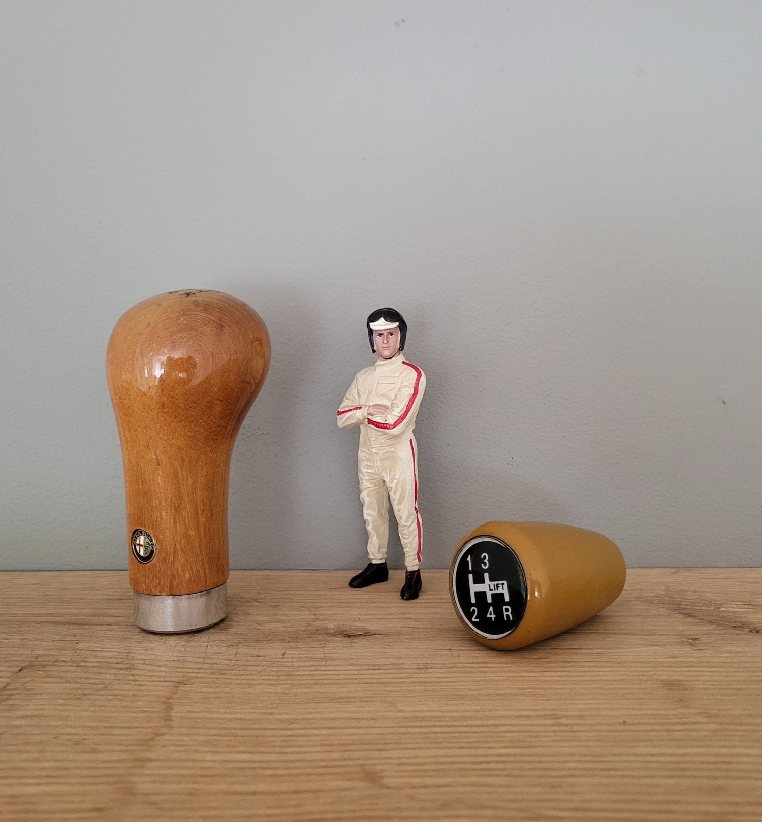 Gear knobs