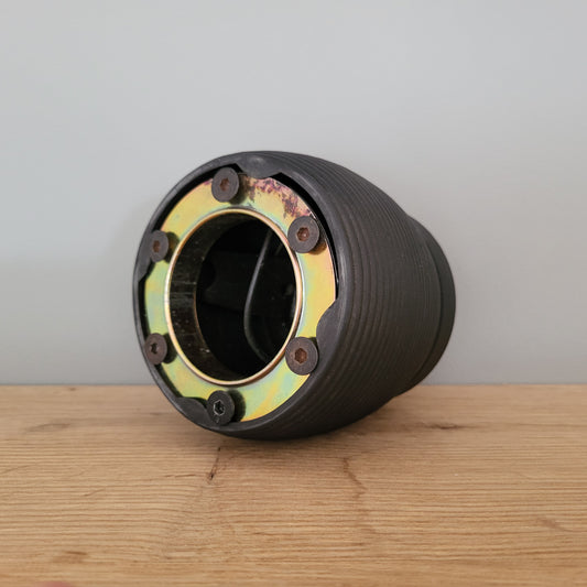 Porsche 911 (964) steering wheel hub adapter