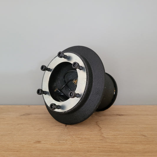 Alfa Romeo 33 / 75 / 164 steering wheel hub adapter