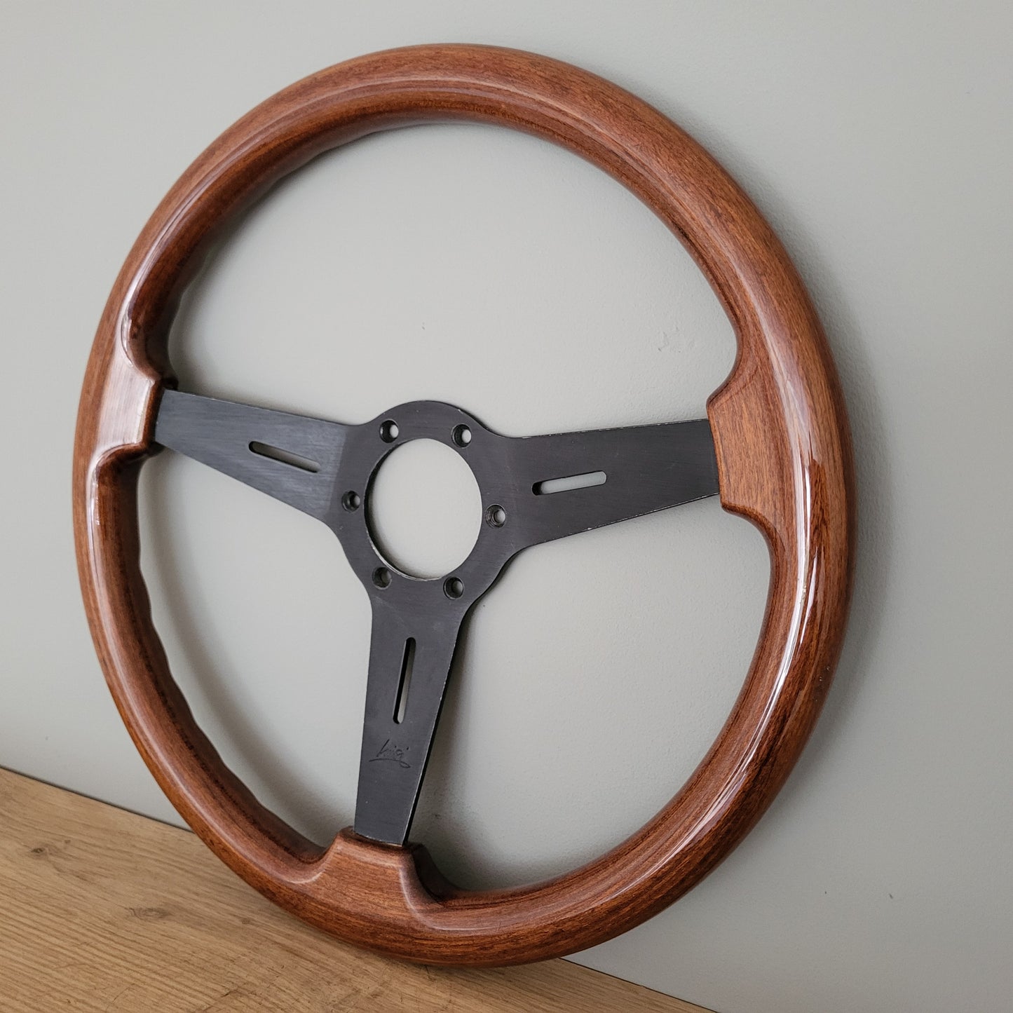 Luisi wooden steering wheel (1990s)