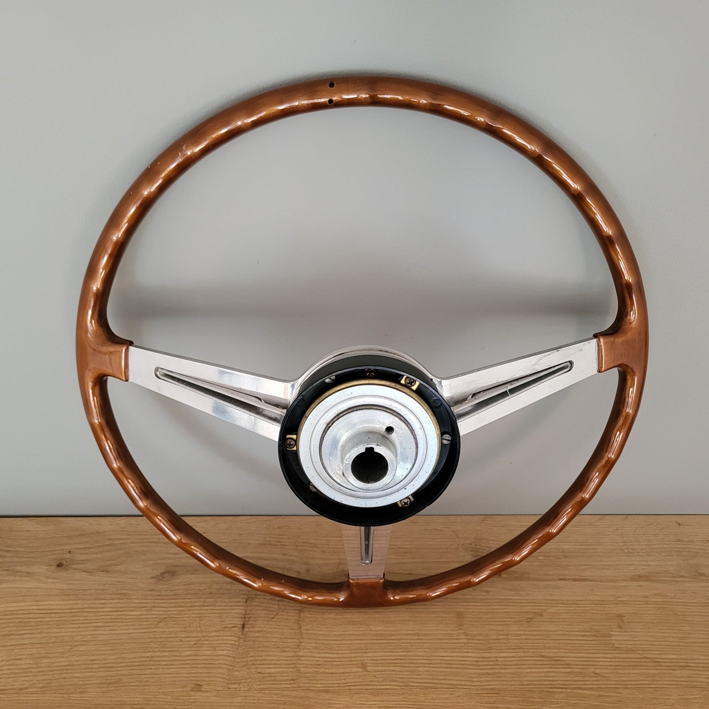 Alfa Romeo Berlina 1750 V.G. Hellebore steering wheel (1971)