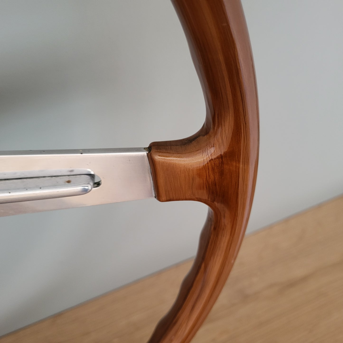 Alfa Romeo Berlina 1750 V.G. Hellebore steering wheel (1971)