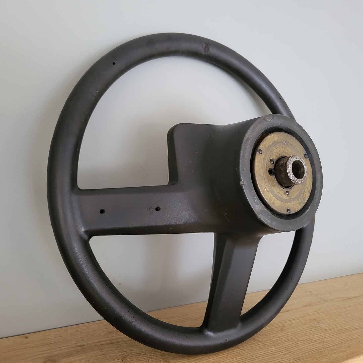 Alfa Romeo 6 ("Sei") steering wheel (1979)