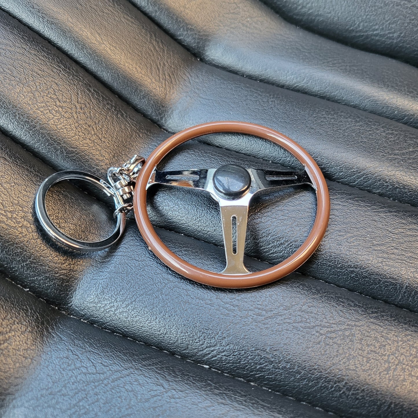 Nardi Torino steering wheel keychain - Chrome spoke