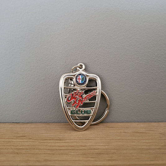Scudetto Alfa Romeo vintage keychain