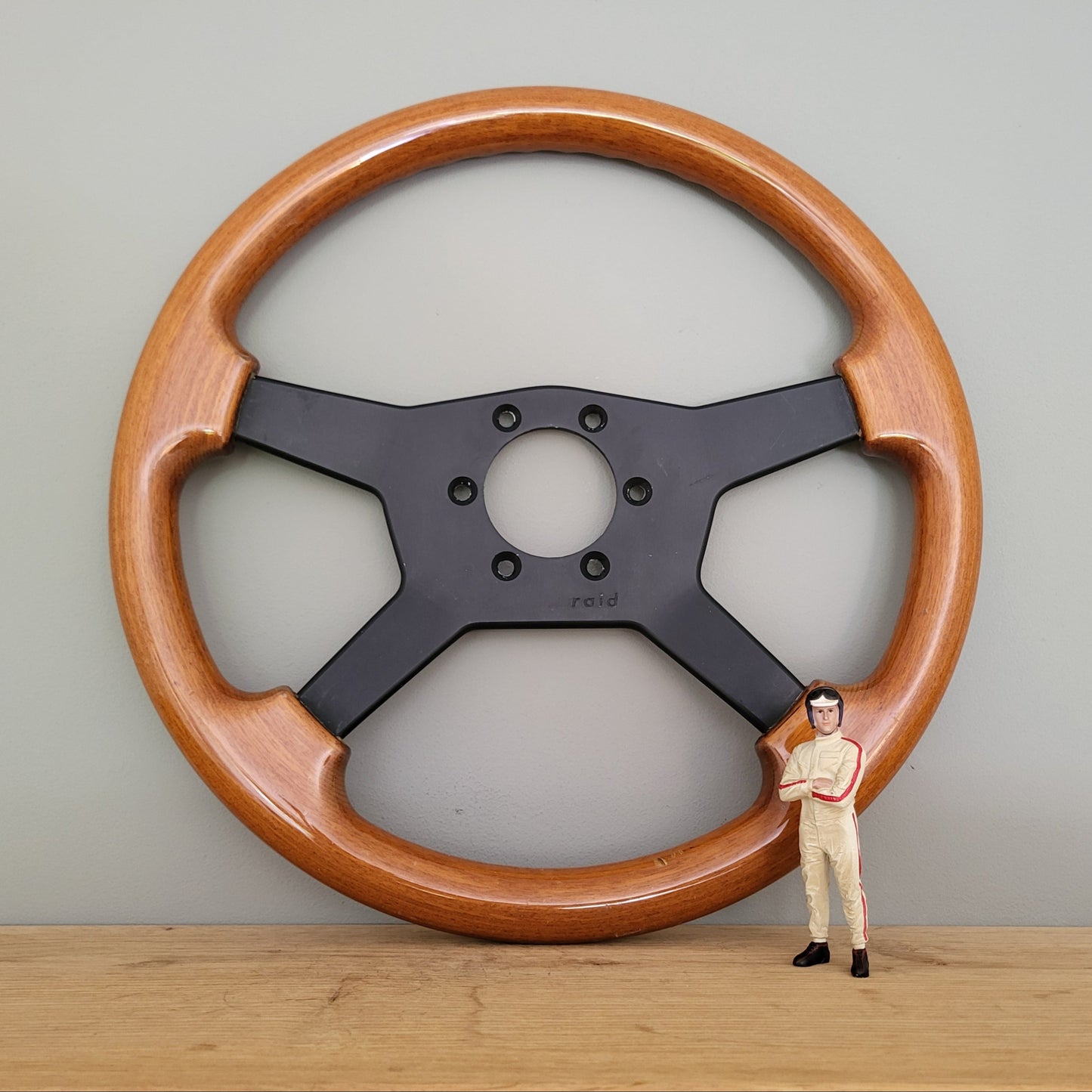 Raid 4D KBA 70075 wooden steering wheel (1990s)