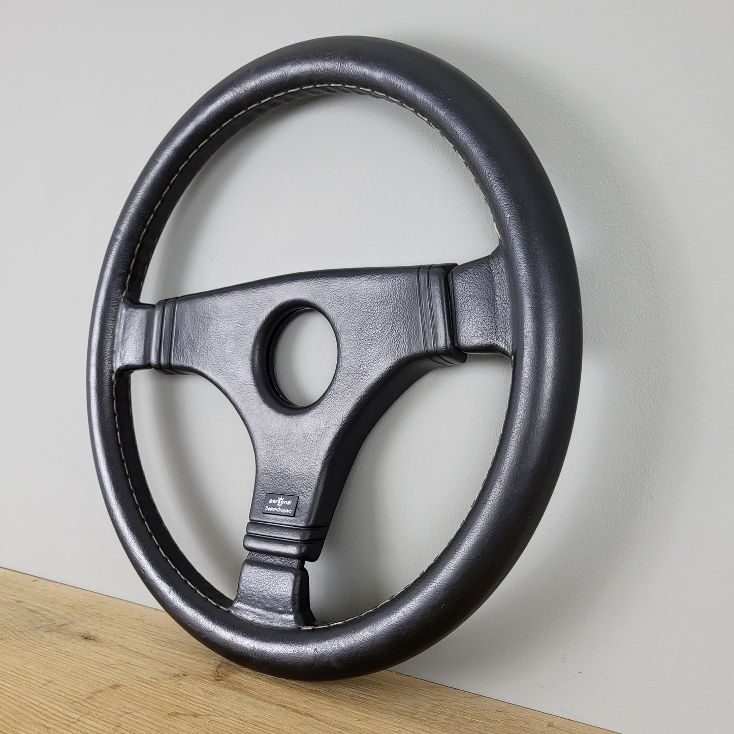Personal Nardi Giugiaro leather steering wheel (1986)