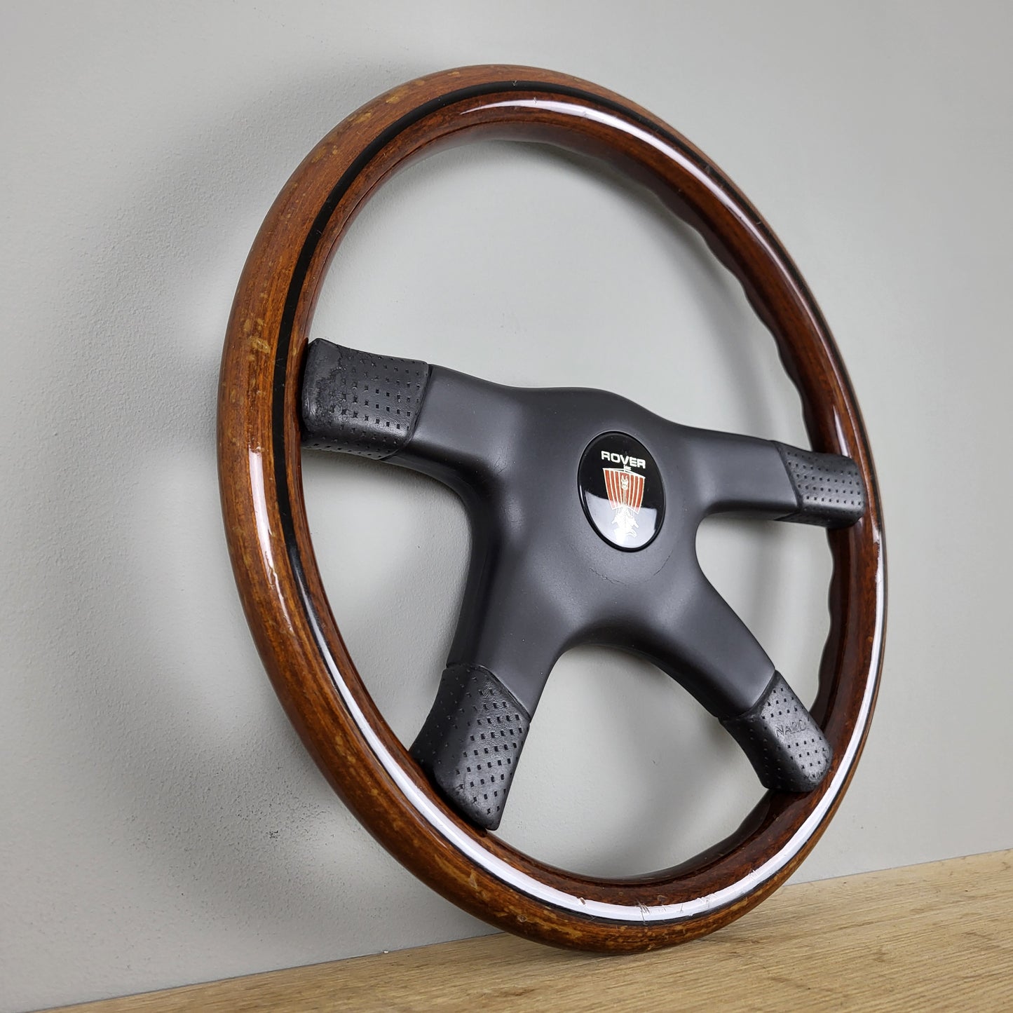 Nardi Gara 4/4 W mahogany wood steering wheel (1990)