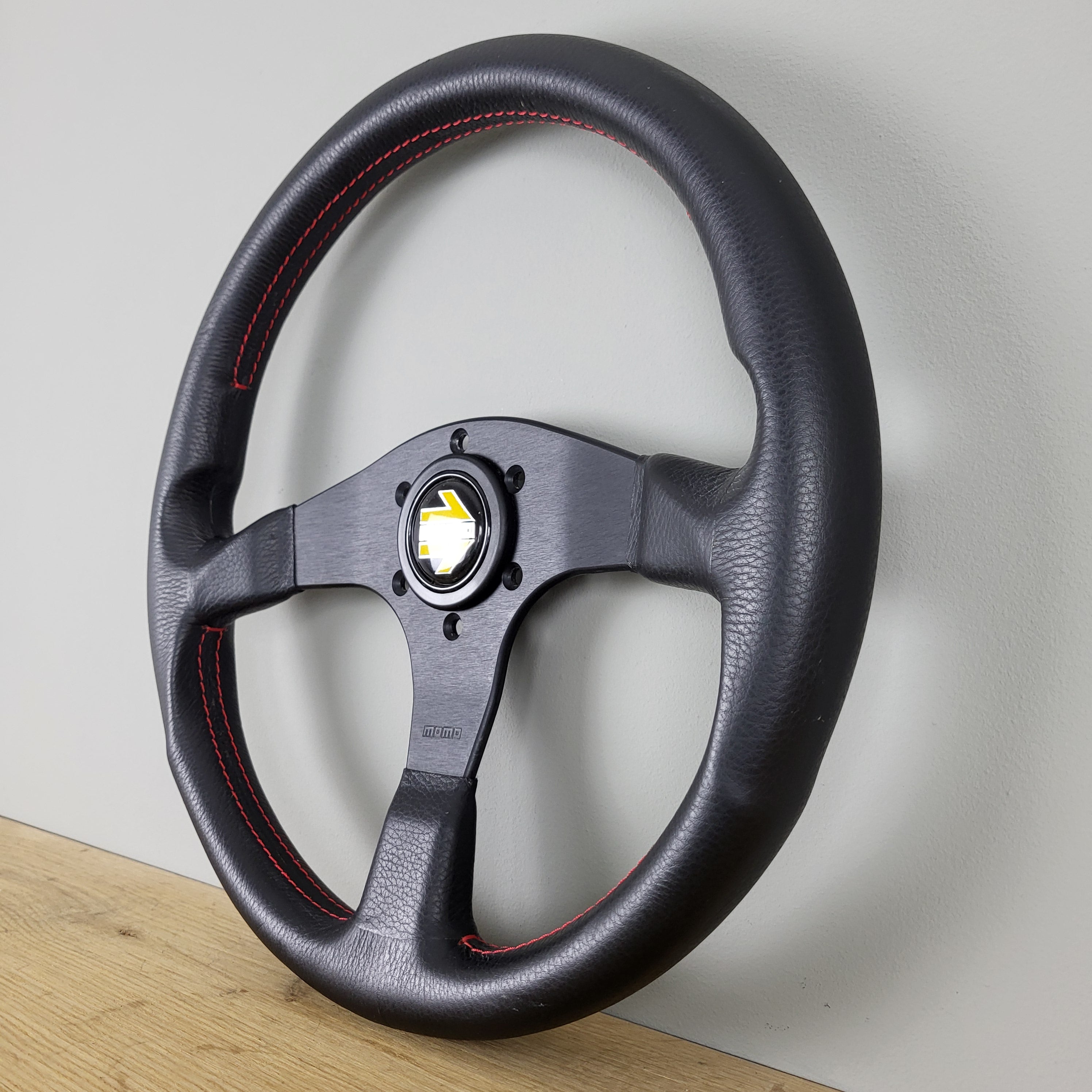 Momo Corse TYP D35 classic leather steering wheel (1994) -NOS