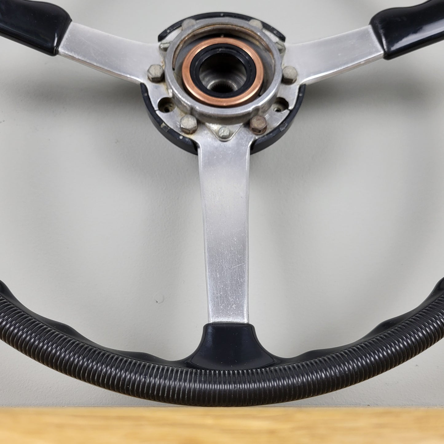 Fiat 1200/1500 Pininfarina Cabriolet steering wheel (1959)