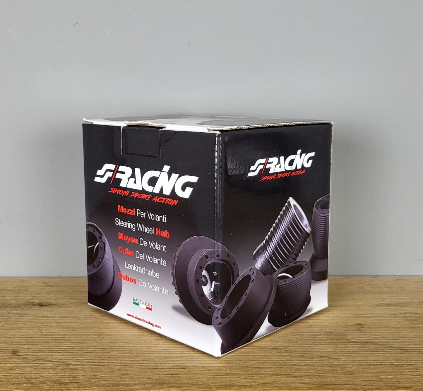 Alfa Romeo Giulia / GT Junior / GTV / Spider / Berlina / Junior Zagato steering wheel hub adapter kit Simoni Racing