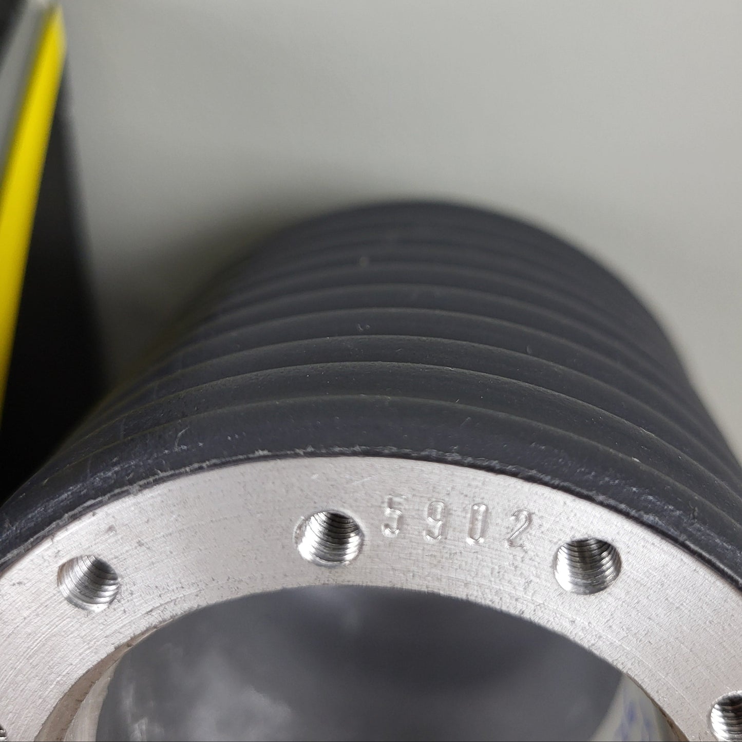 Porsche 924 / 944 steering wheel hub adapter kit Luisi 5902 (NEW)